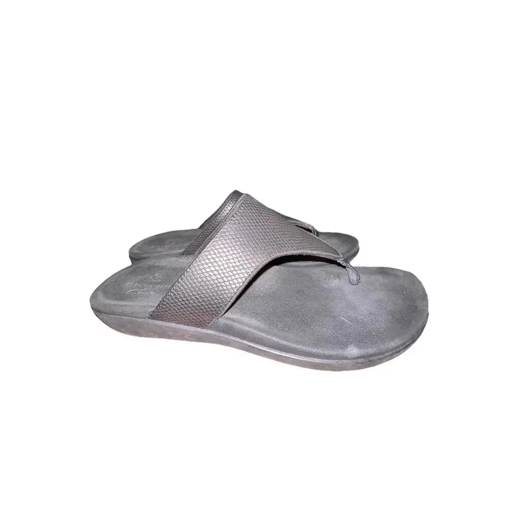 Clarks‎ Women's 8 Brio Vibe Cloudsteppers Black Snake Texture Thong Sandal